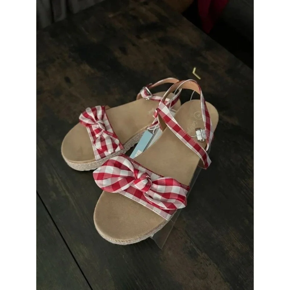 Big Girls Gingham Red Sandals by Cat‎ & Jack Daphne  Size 4 New With Tags